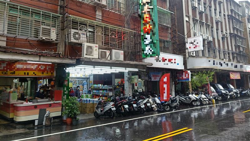 獨／民怨5口罩賣1百　藥局這麼說