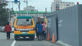 苗栗,頭份,國小,車底,捲入