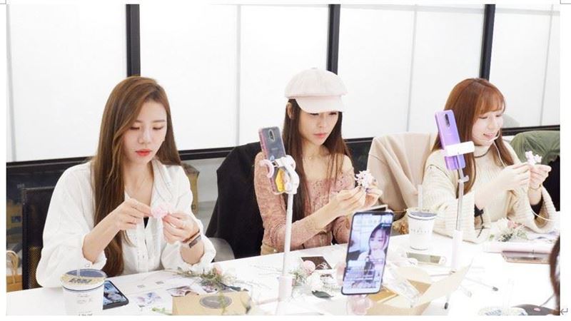 白色情人節　浪Live群星線上傳情