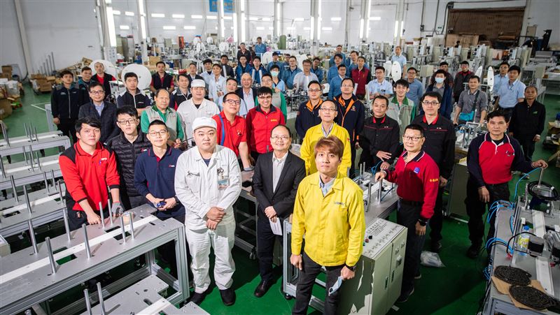 國家隊趕工口罩機　看見台灣技術實力