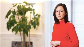 法國知名的政界美女、生態轉型部國務秘書瓦爾松（Brune Poirson）。（圖／翻攝瓦爾松臉書）