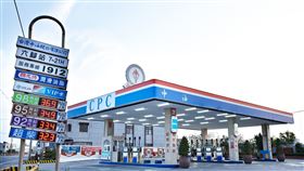 中油加油站,洗車服務
圖/中油提供