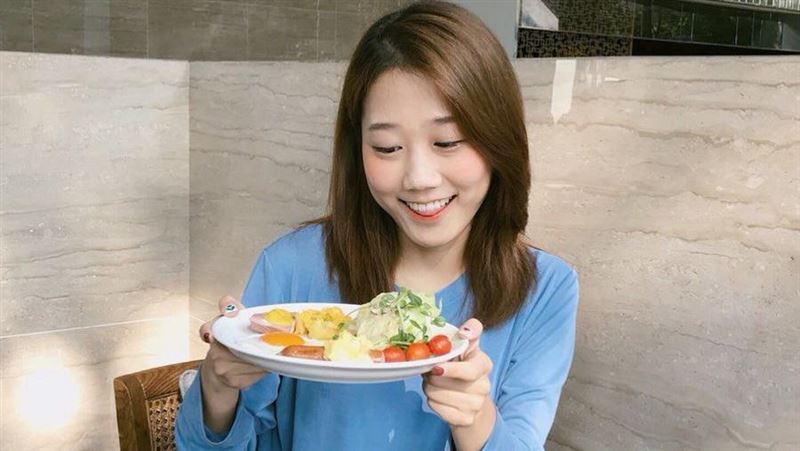 賣泡菜爆違規添加劑　YTR金針菇二度道歉