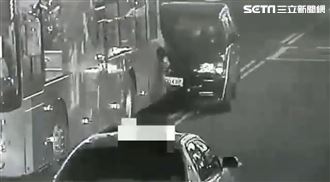 北市汽車剎車失靈　暴衝撞公車近全毀