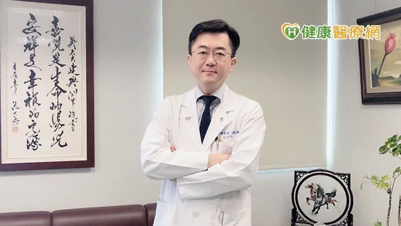 八旬婦拒洗腎　腹膜透析在家洗免到院