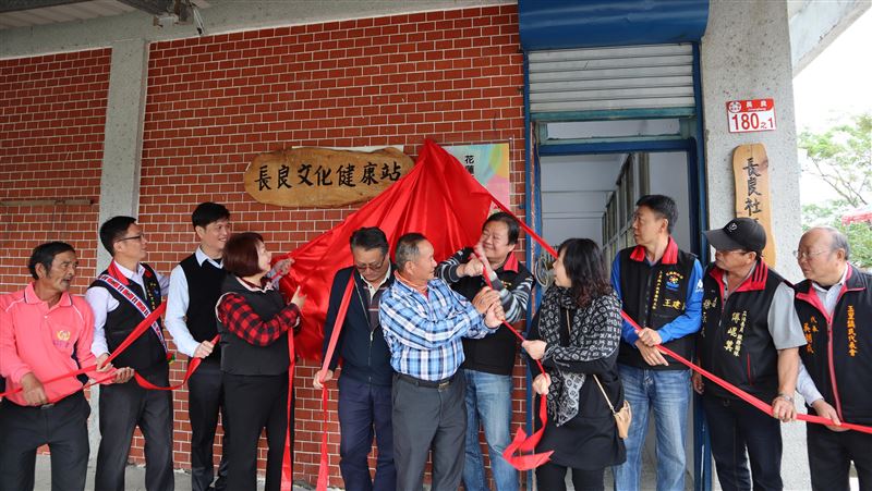 花蓮部落文健站　查核防疫措施才啟用