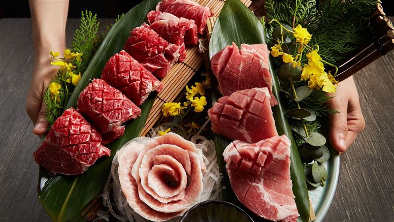 身份證兩碼中任一碼　厚切肉拼盤免費