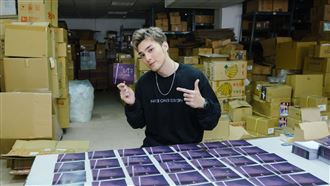 怕被告寄存證信函？男星簽名寫三字經