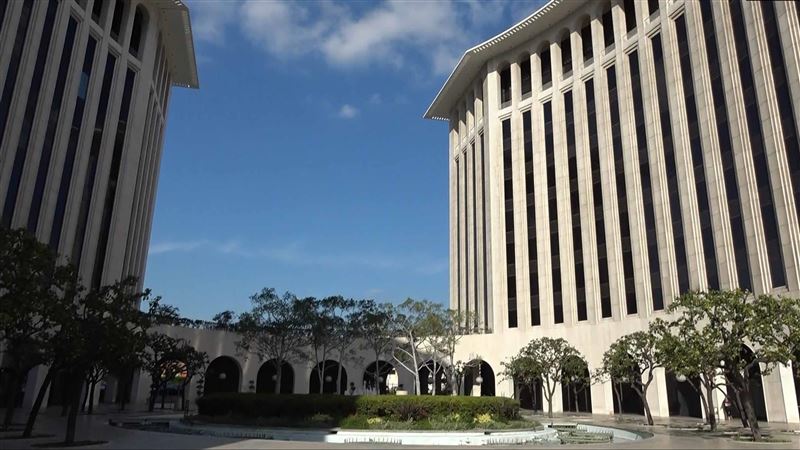 同大樓傳確診　洛杉磯經文處關領務廳