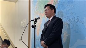 林佳龍受訪。（圖／記者陳宜加攝影）