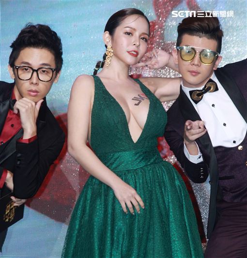 最性感美胸香菱