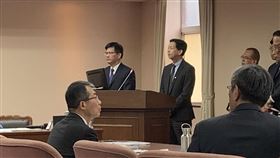 桃機公司總經理林祥生（右）回應。（圖／記者陳宜加攝影）