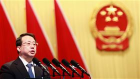 山東省長龔正接任上海二把手　市長人選呼之欲出山東省長龔正近日接任上海市委副書記，懸缺月餘的上海市長人選也呼之欲出。圖為2018年龔正在山東省人民代表大會作政府工作報告。（中新社提供）中央社  109年3月19日