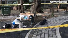 台北市松山區富民公園遊民上吊現場。（圖／讀者提供）