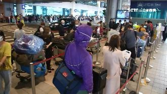 限制入境第2日　台商、留學生搶回台