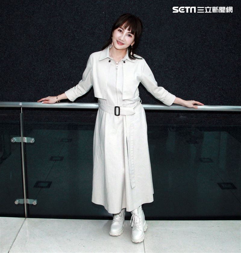 雞屎妹王宥忻接受三立新聞網專訪。（記者邱榮吉/攝影）