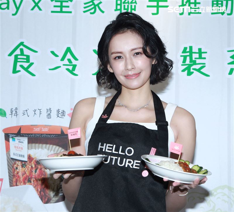 新婚才一年袁艾菲享受一下2人世界，如果懷孕了一定會詔告天下。（記者邱榮吉/攝影）