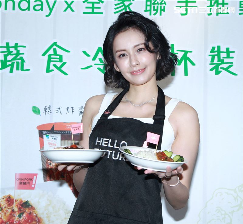 新婚才一年袁艾菲享受一下2人世界，如果懷孕了一定會詔告天下。（記者邱榮吉/攝影）