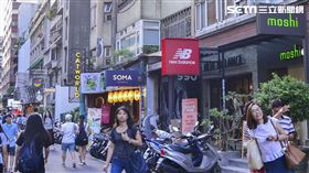 東區,招牌,店家。（圖／記者陳韋帆攝影）