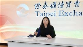 興采擬公開收購聚紡40%股權紡織廠興采實業副總經理王淑芬20日在櫃檯買賣中心重大訊息記者會宣布，將以每股新台幣40元公開收購聚紡公司30%至40%股權。中央社記者潘智義攝　109年3月20日