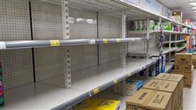 羅東全聯　搶購一空，翻攝自臉書粉專