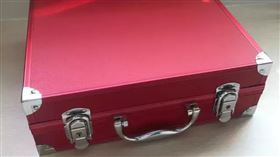 化妝箱,皮箱,彩妝,嫁妝,手提箱(翻攝自 Dcard)