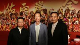 百廟祈福法會三巨頭。（左起:活動發起人旺好運許良源董事長、寰宇媽祖文化國際交流協會蔡咏锝理事長、台南後壁泰安宮59宮廟總主委王子豪）