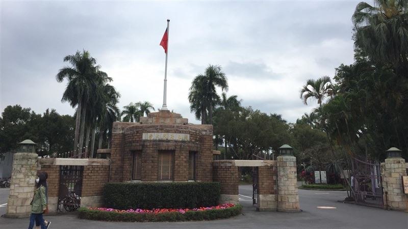 台大校務會議禁媒體採訪　學生會道歉
