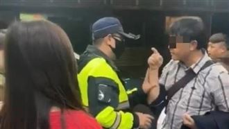 國小主任酒醉大鬧檳榔攤　嗆警他X的