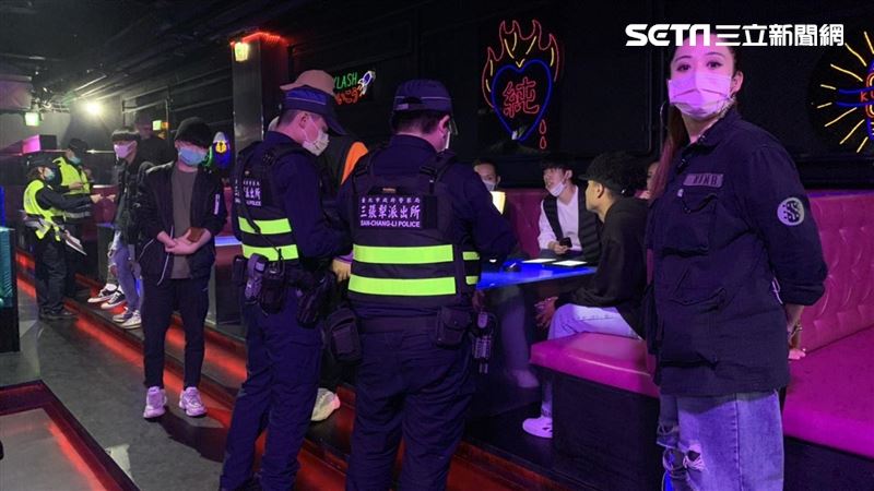 警臨檢信義夜店　找不配合居家檢疫者