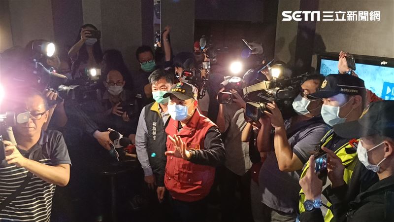 侯友宜帶隊防疫稽查籲勿到處趴趴造