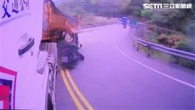 南投14線75k仁愛橋前重機車禍／翻攝畫面