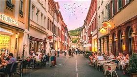 德國 街道 市容 人群（圖／翻攝自PIXABAY）