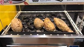 超商地瓜病毒超多？見男1行為網嚇壞（圖／翻攝自爆怨公社）