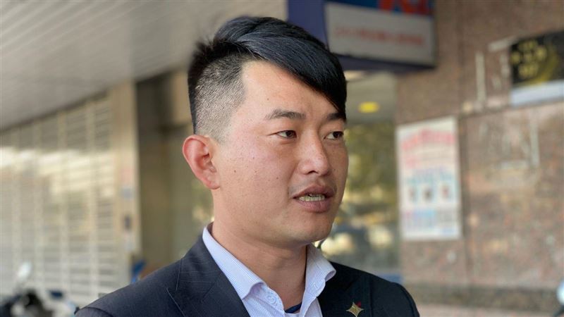 郭冠英轟陳時中沒功勞？陳柏惟狠酸