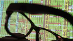 台股跌344點失守8900點美國期貨電子盤再次觸及熔斷引發市場恐慌，台股23日早盤一度大跌逾480點，盤中雖收斂跌幅，但終場仍重挫344點，以8890.03點作收，失守8900點關卡。中央社記者徐肇昌攝  109年3月23日