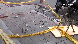 30年老公寓外牆剝落　磁磚雨超嚇人