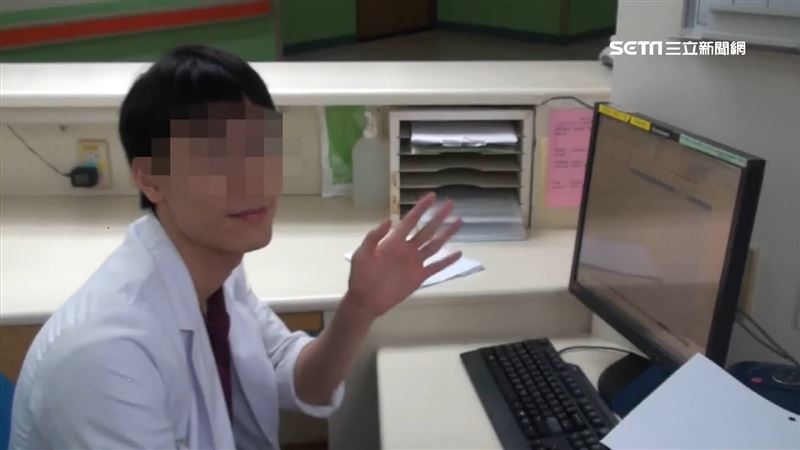 一家全是學霸　張上淳次子畢業畫面曝