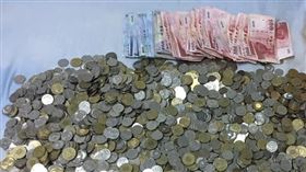 存錢,豬公,硬幣,存款,積蓄,爆廢公社,零錢

https://www.facebook.com/search/top/?q=%E4%BB%8A%E5%A4%A9%E7%B5%82%E6%96%BC%E8%A6%81%E6%AE%BA%E7%94%9F%E4%BA%86