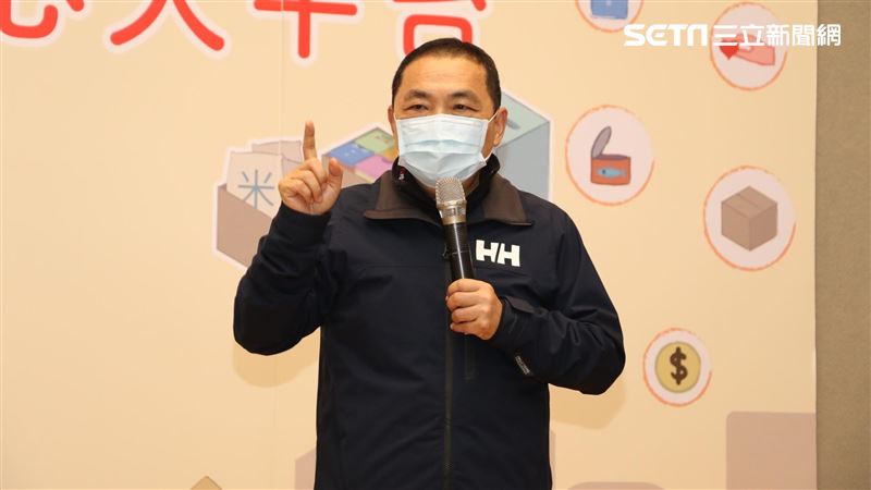 侯友宜喊：乖乖躺在家裡可以救全世界