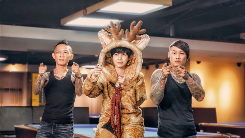 女星隨手打「ㄉㄉㄌ」　數十萬全沒了