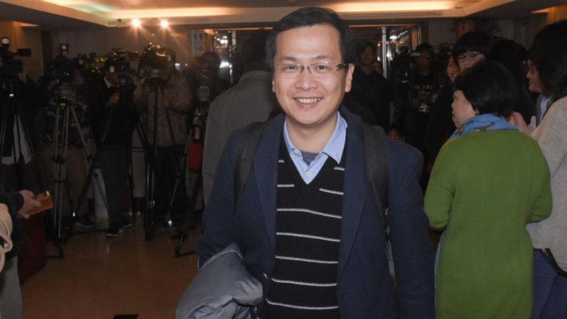 江明公布第二波人事　羅智強掌革實院