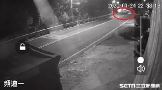 開朗警騎重機對撞白牌　撞擊畫面曝光