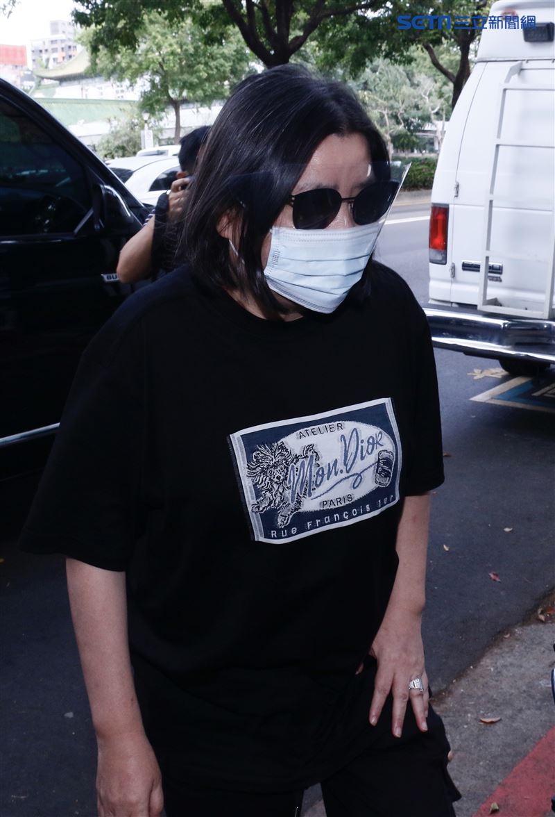 吳宗憲 邱瓈寬 劉真靈堂 圖/林聖凱攝影