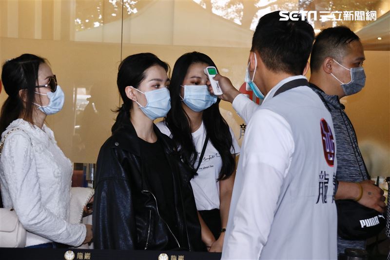 劉真靈堂　林聖凱攝影