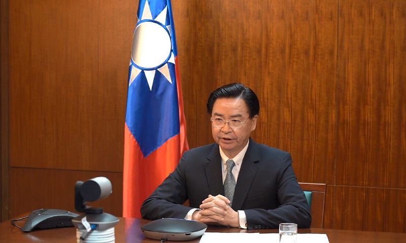 吳釗燮接受專訪　分享台灣防疫經驗