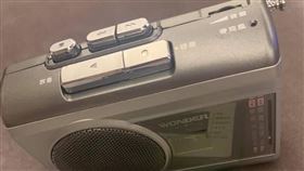 錄音機,卡帶,錄音帶,伍佰,觸控,藍芽(翻攝自 爆廢公社公開版)