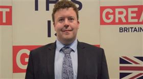 英國駐匈牙利布達佩斯副大使、37歲的狄克（Steven Dick）
圖/翻攝自GOV.UK官網
