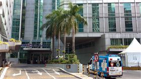 菲律賓武漢肺炎確診636例　醫院臨考驗大馬尼拉封城以來，菲律賓增加494例武漢肺炎確診，總數衝上636例。馬卡蒂醫療中心、聖路加醫療中心等民營醫院無法再收治新病患。圖為馬卡蒂醫療中心。中央社記者陳妍君馬尼拉攝　109年3月25日