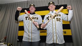 ▲包爾（Justin Bour）轉戰日職阪神全壘打未開張。（圖／翻攝阪神虎推特）